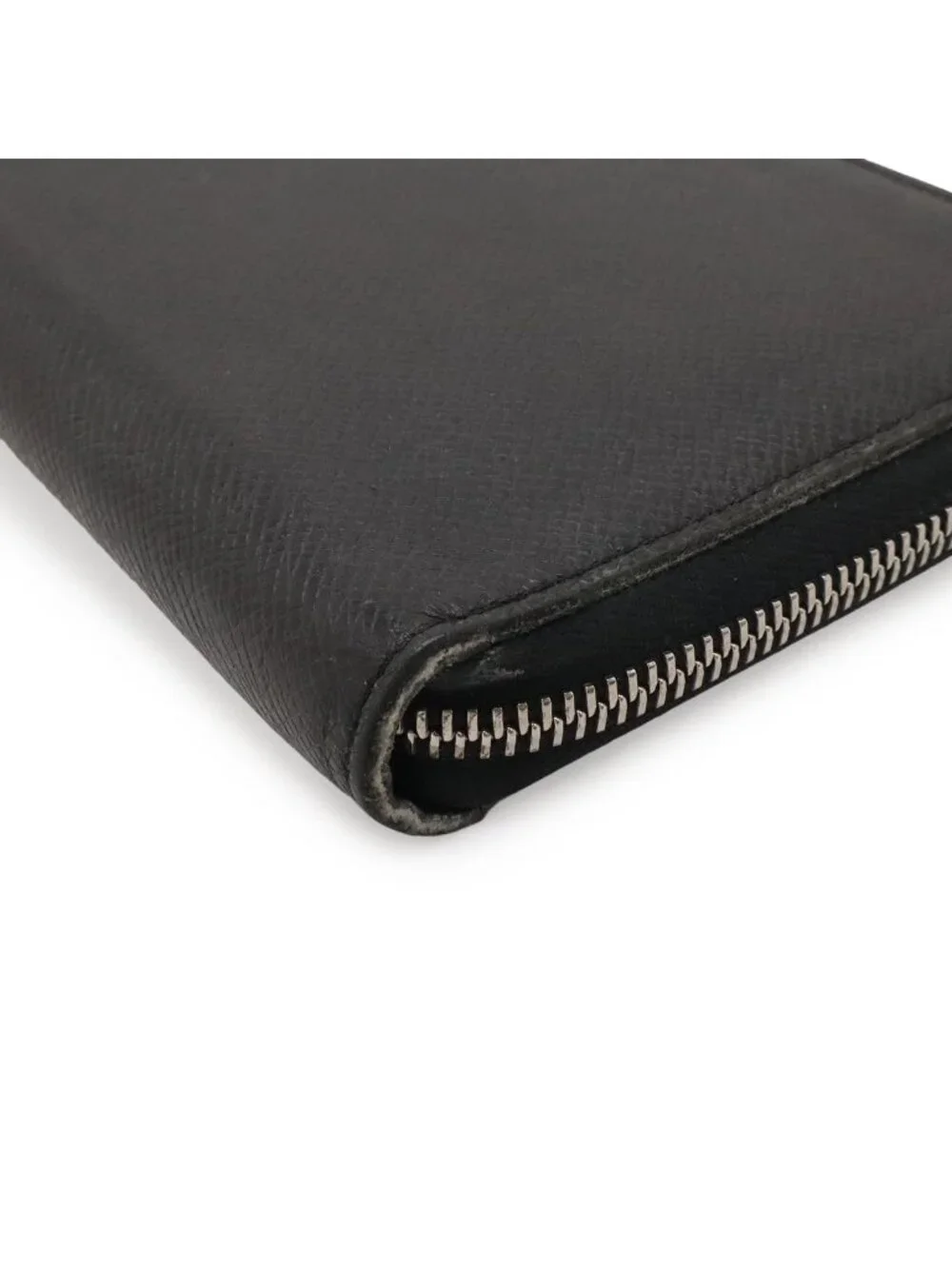 Louis Vuitton Taiga Zippy Organizer Travel Case Zip Around Wallet Ardoise Black